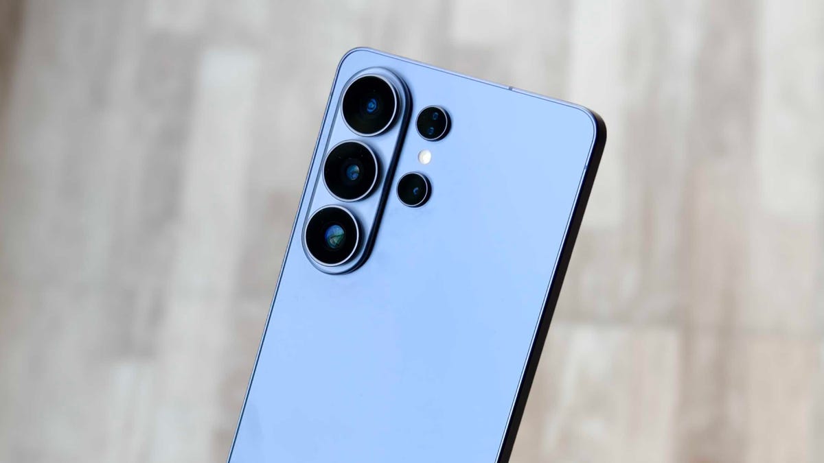 Samsung is ending Messages in July: 5 replacements I'd switch Samsung is ending Messages in July: 5 replacements I'd switch to now