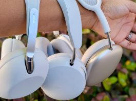 I flew 2,700 miles with Apple, Sony, and Sennheiser headphones - this pair had the best audio