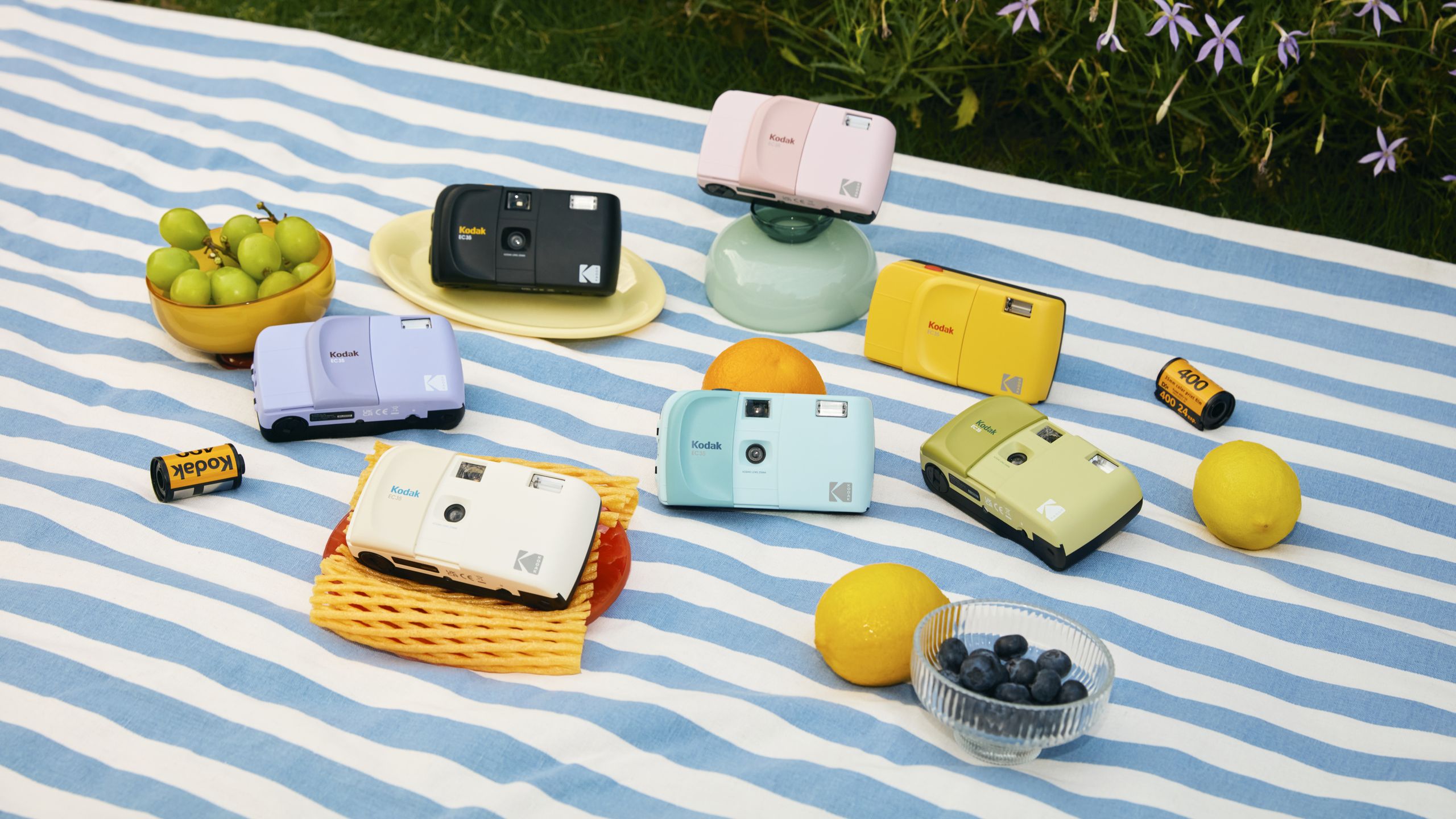 Kodak's new point-and-shoot 35mm film camera comes in 7 vibrant Kodak's new point-and-shoot 35mm film camera comes in 7 vibrant colors, costs just $35, and brings back one of my favorite pieces of camera design