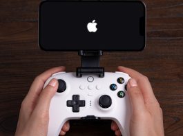 Apple is reportedly working on iPhone game controllers